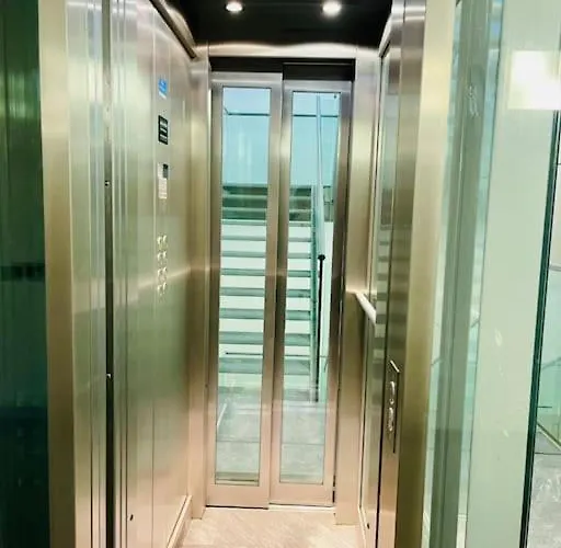 The Legendary Apartament