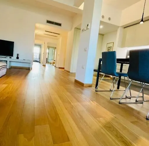 Apartament The Legendary *