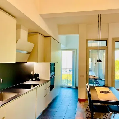 Apartment The Legendary