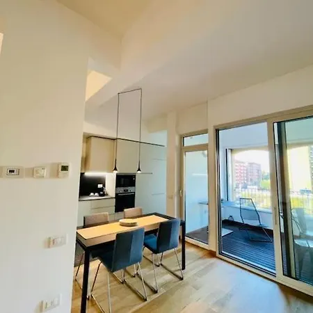 Apartment The Legendary